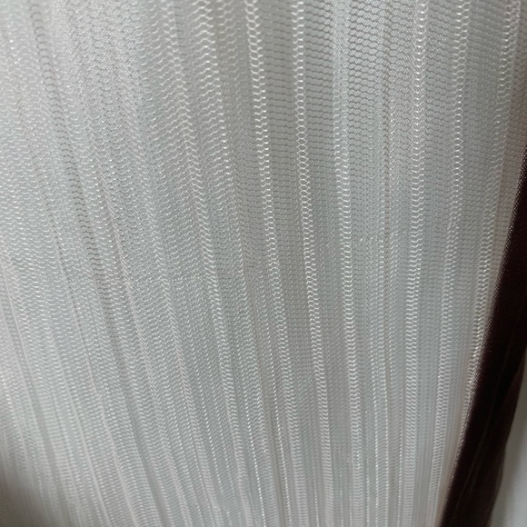 Girls Rare Editions size 12 in a beautiful light peach color. - Picture 7 of 11